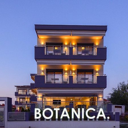 Botanica Aparthotel Neos Marmaras Esterno foto